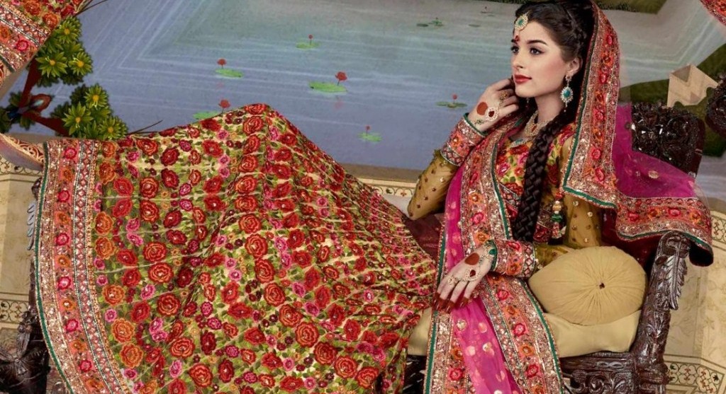 Where To Buy Wedding Bridal Lehengas In Delhi